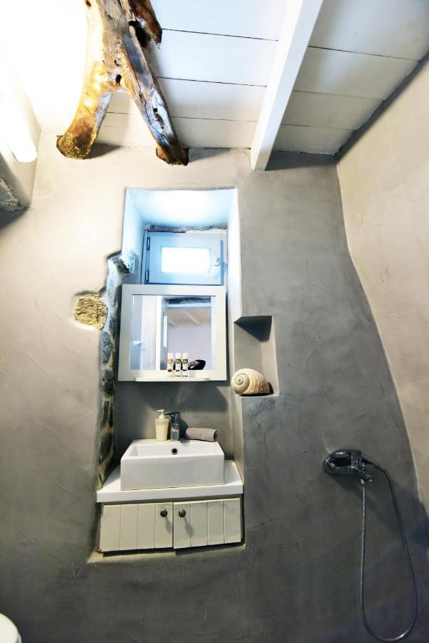Thomas Traditional House In Chora Appartamento
