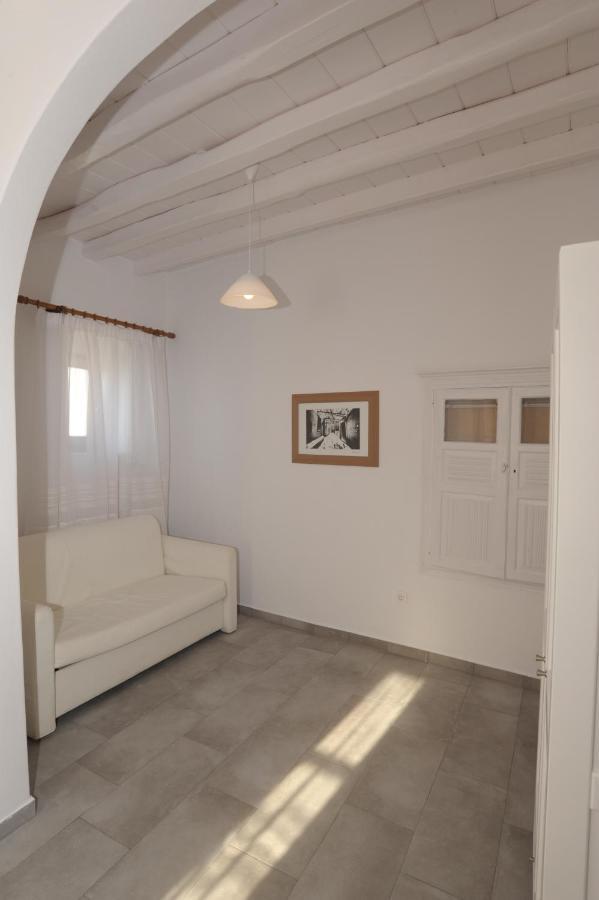 Thomas Traditional House In Chora *